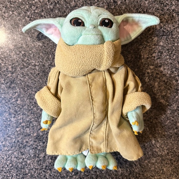 Disney Store Star Wars: The Mandalorian Baby Yoda Grogu - Picture 3 of 9